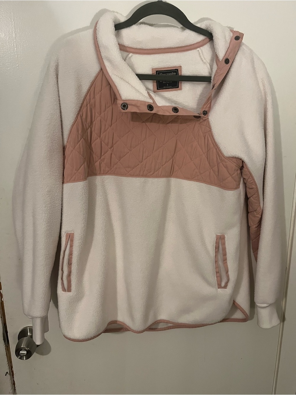 Abercrombie & Fitch Ivory Pink Asymmetrical Fleece Pullover Sweatshirt Size L